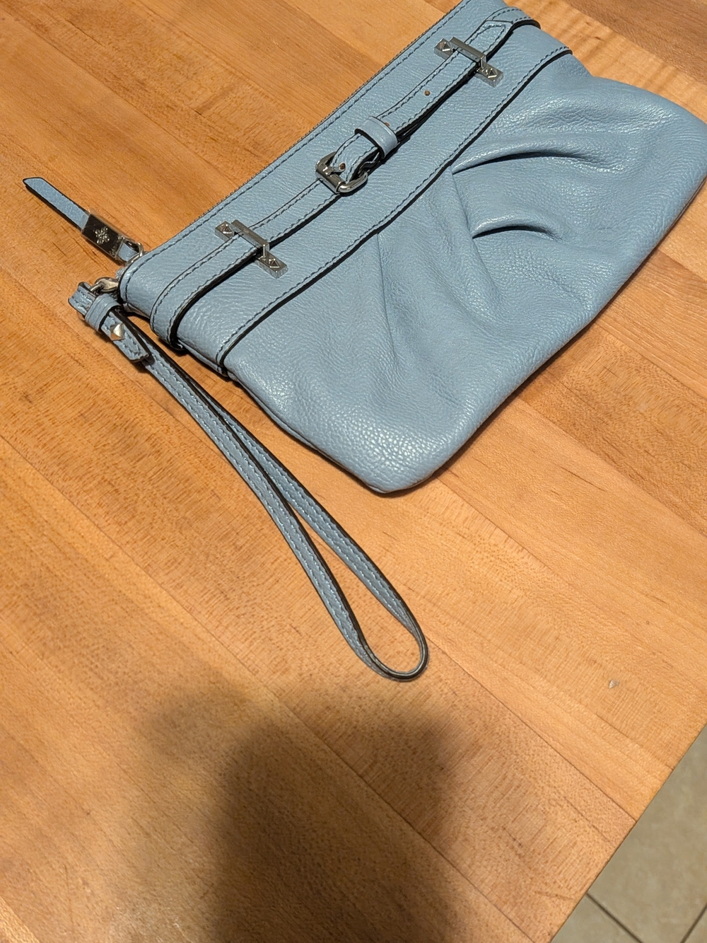 Simply Vera Vera Wang Baby Blue Ruched Wristlet Clutch - Picture 2 of 10